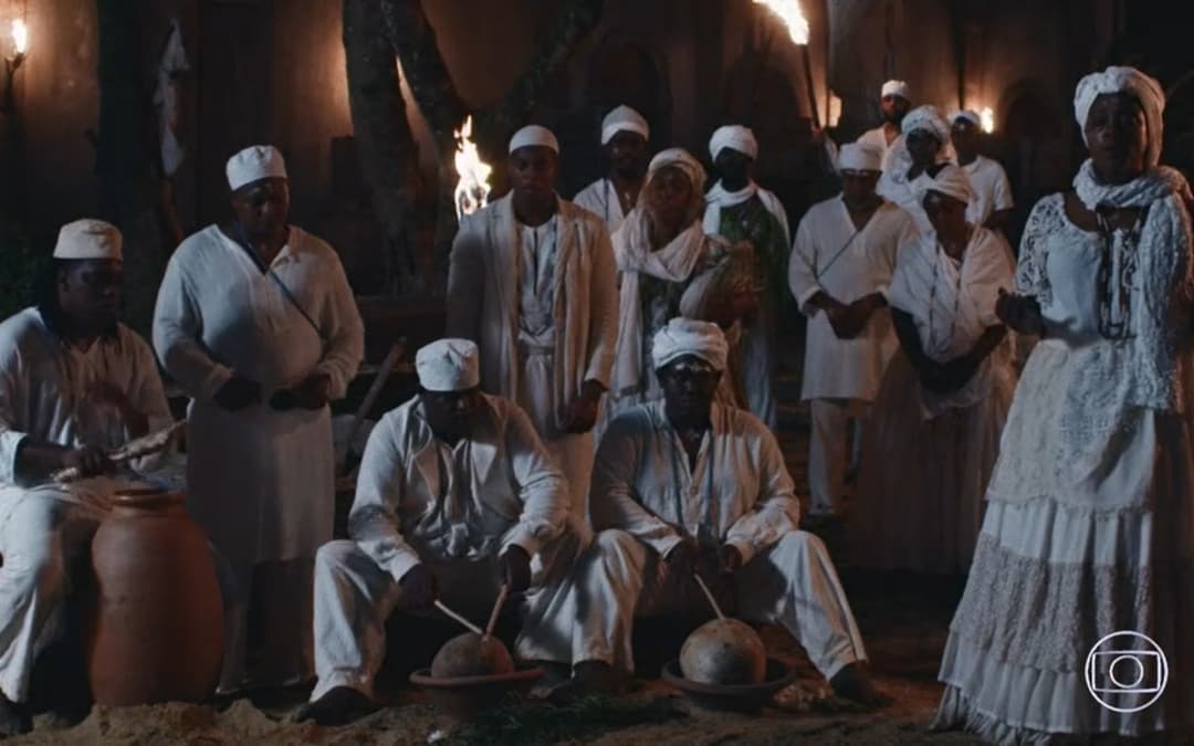 "Nos Tempos do Imperador", telenovela brasileira produzida e exibida pela TV Globo de 9 de agosto de 2021 a 4 de fevereiro de 2022, retratou o Ritual do Axexê.